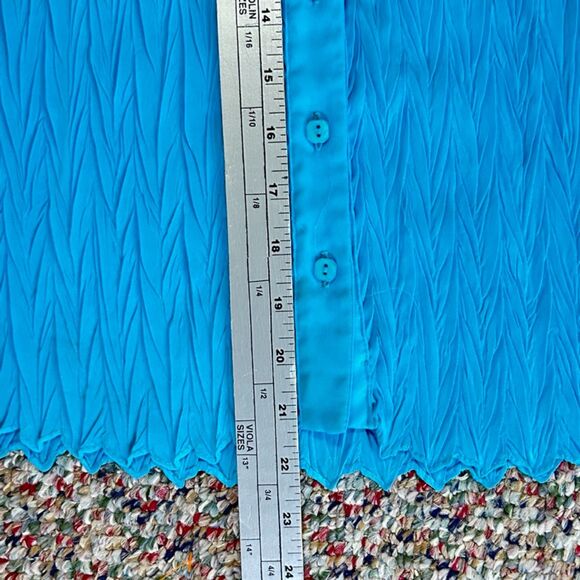 Vintage 90s Rene Margo Turquoise Blue Crinkle Pleated SS Button Down Top Size S - Picture 10 of 11